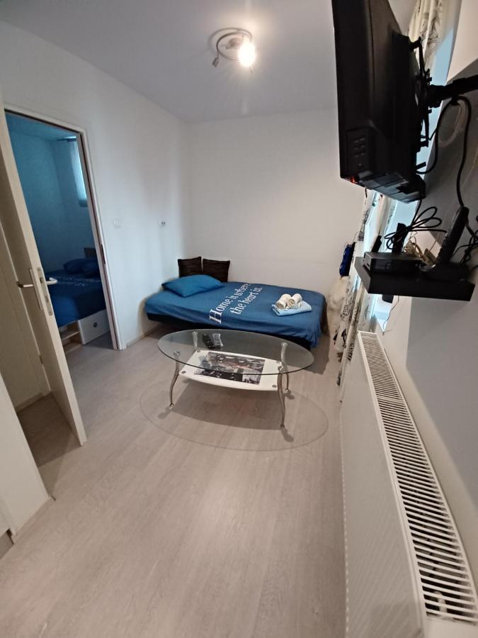 Blue &Red Apartman Dramalj Kültér fotó